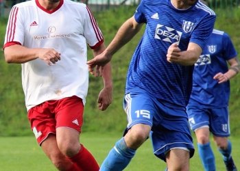 Hrachovec už není bez ztráty bodu. V poslední sekundě ho sestřelil Rezdar