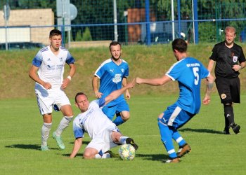 Žák s Jandou nakonec dovezli loď Hrachovce do vítězného přístavu