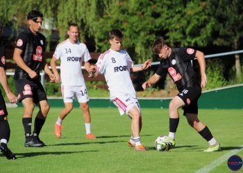 Prostřední Bečva velkolepě otevřela zbrusu nový trávník