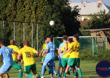 Rezervě Bečev málem nestačilo v Bynině vedení 1:5. Hattrickoví Kovář s Barabášem