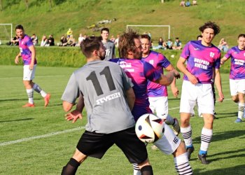 Derby v Zašové smírně. Střítež posílená z Hrachovce chtěla víc, za domácí po čtyřech letech na place Radim Vokáč