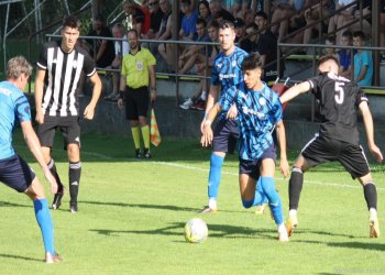 Fotoreportáž z utkání Tatran Všechovice - Holešov