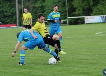 Skvělá příprava na Hutisku. Výborný Radsetoulal, Fiurášci se střeleckou slinou a červené karty prostě k derby patří