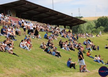 www.valasskyfotbal.com na oslavě 100 let Valmezu - díl druhý (jak se lidem líbil Baníček)