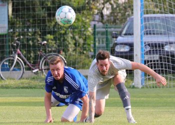 Na lavičce Jablůnky proti Bylnici se na záskok objevil trenér Gajdůšek. 1:1 to bylo jen chvíli