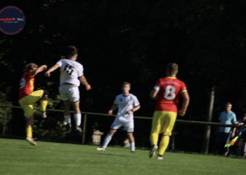 Valašské Příkazy kvalitou zakončení nad Kanárky z Kelče. Juřica rámoval poločasy