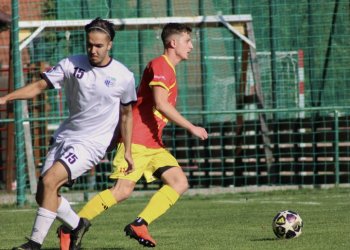 Rezerva Valašských Příkaz dlouho doma zahazovala šance. Po srovnání přišla kýžená vítězná branka