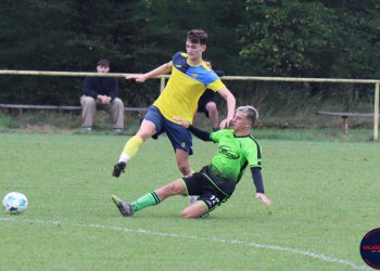 Derby rezerv v Ratiboři přineslo slepené branky a plichtu