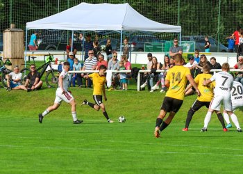 Prostřední Bečva rozhodla derby s Horní Bečvou v prvním poločase. Střelcem derby Vašek