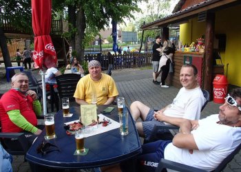 Meziříčští dorostenci po náročném programu regenerovali síly cyklovýletem