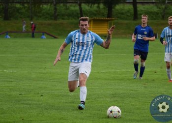 Poličná tahala v Přílukách za kratší konec, i když kopala tři penalty