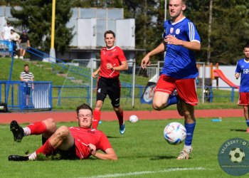 Za Benfiku pálili tři dorostenci. Čekání Rožnova na výhru se prodlužuje
