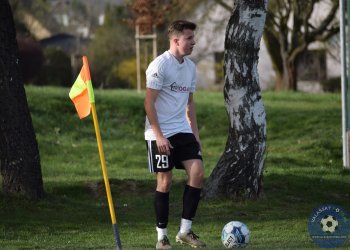 V Krhové řízné derby, dvě červené karty. Zašovou musí mrzet neproměněná penalta v závěru