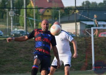 Valašská Bystřice odstartovala výborně a má peleton pronásledovatelů