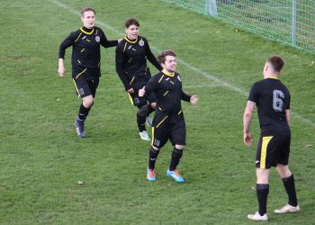 Rožnov dostal před derby s Vidčí dvě červené karty. VKK vládly v čele s Koňaříkem
