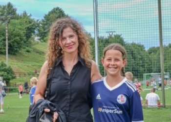 Naše Sofie Hausová válí a ukazuje, že fotbal není jen chlapeckou disciplínou