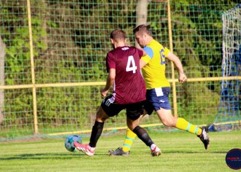 Pětigólová jízda po pomalejším rozjezdu. Choryně otočila duel s Hovězím, debutovaly posily z Kladerub
