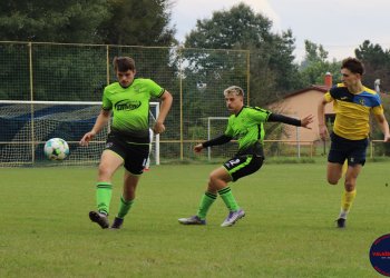 Růžďce se na závěr podzimu probudil Džobák. Rezerva Ratiboře kousala