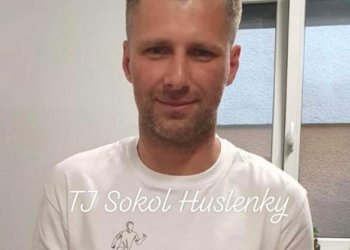 Tomáš Helis načal v Huslenkách pátou desítku. Došlo i na nástup z Ligy mistrů