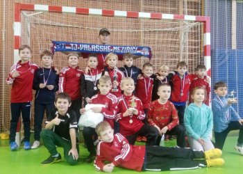 U 9 Valmezu vyhrála vánoční halový turnaj!