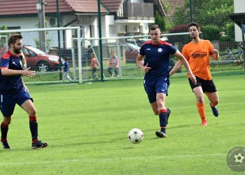 Ratiboř připravila Vlachovicím třetí porážku v sezoně. Činil se Josef Mikula