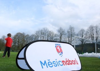 Září, říjen - měsíc náborů. Nabídka klubům