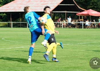 Valašské Příkazy chtěly hrát ve Francově Lhotě totální fotbal a dostaly nakonec sedmičku. Vítězný pokřik byl s žáky