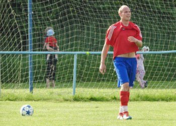 Jan Vajgl se po měsíci vrátil do sestavy Hrachovce a za kritikou rozhodčích si stojí