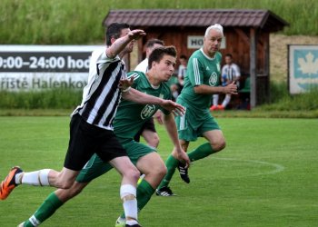 „Bránit se musí chtít.“ Pavel Kaštánek o návratech, rodinném snu a fotbale, který nekončí věkem