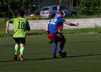 Rožnov poprvé na jaře vyhrál v hodině dvanácté. Juřinka je zděšena z výkonu rozhodčích