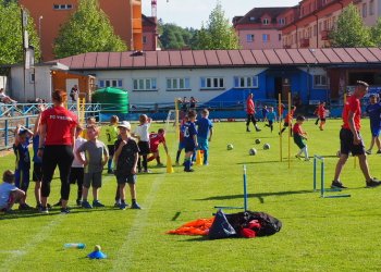 FC Vsetín - HLEDÁME NOVÉ KOLEGY, SPOLUPRACOVNÍKY DO KLUBU