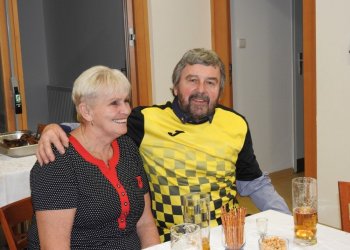 Foto č. 4 - Legenda kopané ve Stříteži Lubomír Kovář oslavil sedmdesátku