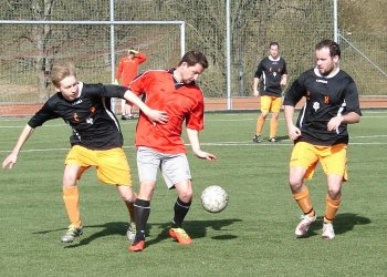 Foto č. 3 - Hošťálková fotbalově zraje