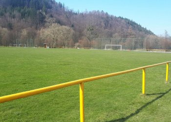 Foto č. 1 - Stadiony zejí prázdnotou - Dolní Bečva