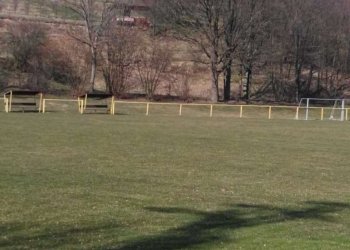 Foto č. 3 - Stadiony zejí prázdnotou - Hošťálková