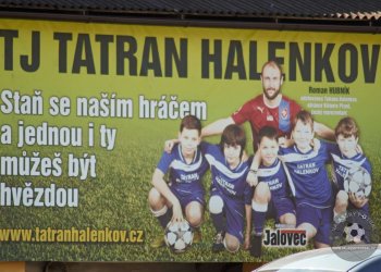 Foto č. 3 - Stadiony zejí prázdnotou - Halenkov