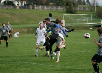 Foto č. 1 - Oporu Zašové Miroslava Škrobáka to nejvíce baví na štítu!