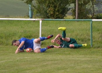 Foto č. 3 - Matěj Kundrát - Euforie je pryč, ale o postup Loučky se zase popereme!