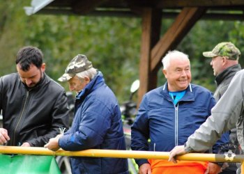 Foto č. 3 - Nasazení diamantů. Pavel Hromada zlomil čtyřgólovým galapředstavením šlágr Leskovce proti Střelné