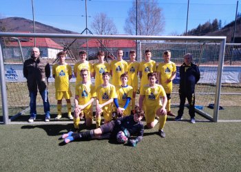 Foto č. 1 - Ze skupiny A okresního poháru starších žáků postoupila Juřinka a SD Valašská Bystřice/Vidče