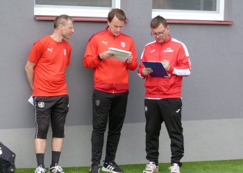 Foto č. 3 - Meziokresní turnaj U 17 v Dolním Němčí slovem Pavla Janošíka a objektivem Pavla Březíka