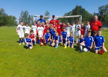 Foto č. 1 - Mládež Valmezu 31. května - 7. června