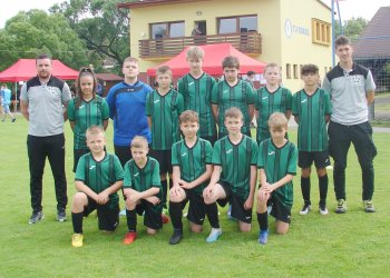 Foto č. 2 - Kluby Valašského fotbalu U 13 - Vidče, Valašské Meziříčí, Liptál. Nejlepším střelcem videčský Václav Vanduch
