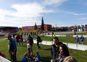 Foto č. 1 - Mládež Valašského Meziříčí - 10. října
