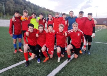 Foto č. 2 - Uplynulý týden meziříčské mládeže - 24. dubna. U10  bronzová na mezinárodním turnaji Daka Cup