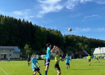 Foto č. 5 - Dorost našeho partnerského klubu z Lidečka v SD s Horní Lidčí si zahraje finále okresního poháru