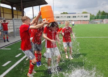 Foto č. 5 - Uplynulý týden meziříčské mládeže - 29. května. U19 a U17 nedaly Kroměříži šanci