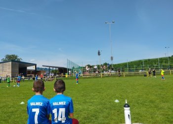 Foto č. 2 - Uplynulý týden meziříčské mládeže - 29. května. U19 a U17 nedaly Kroměříži šanci