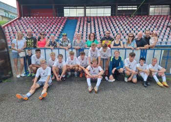 Foto č. 5 - Uplynulý týden meziříčské mládeže - 12. června. Záchráněny žákovské divize a ligy