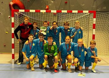 Foto č. 1 - Výborné druhé místo žáků Kelče na halovém turnaji v Lipníku nad Bečvou